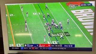 Myles Garrett forces the Titans into a delay of game penalty