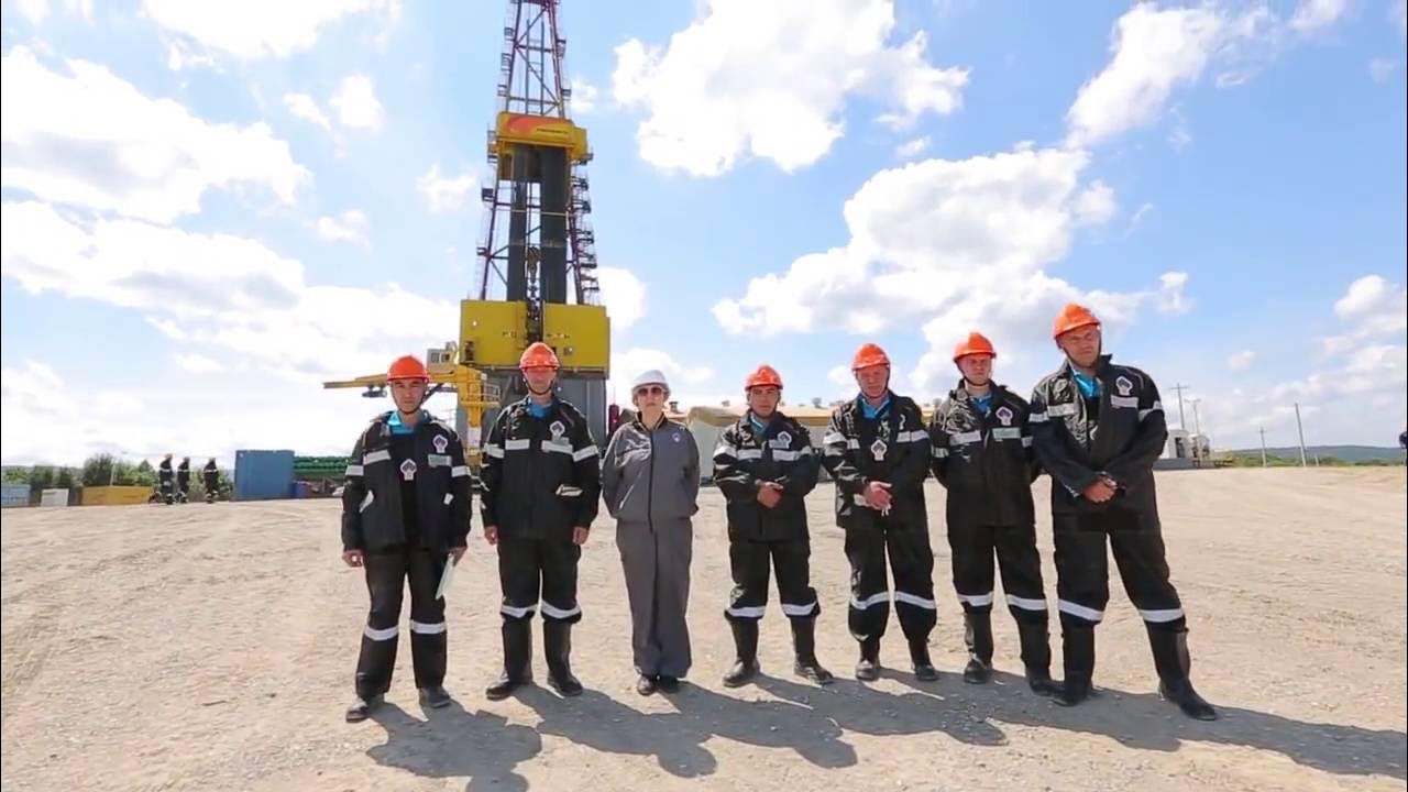 Начальник буровой. Нефтеюганский фл ООО "РН-бурение".