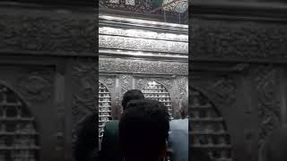 منشد سوداني في الحرم النبوي  يمدح النبي صلى الله عليه وسلم