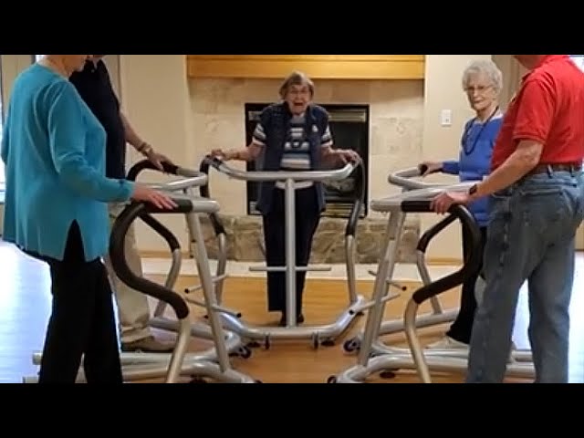 Assisted Living residents using S³ Balance in a group to reduce falls