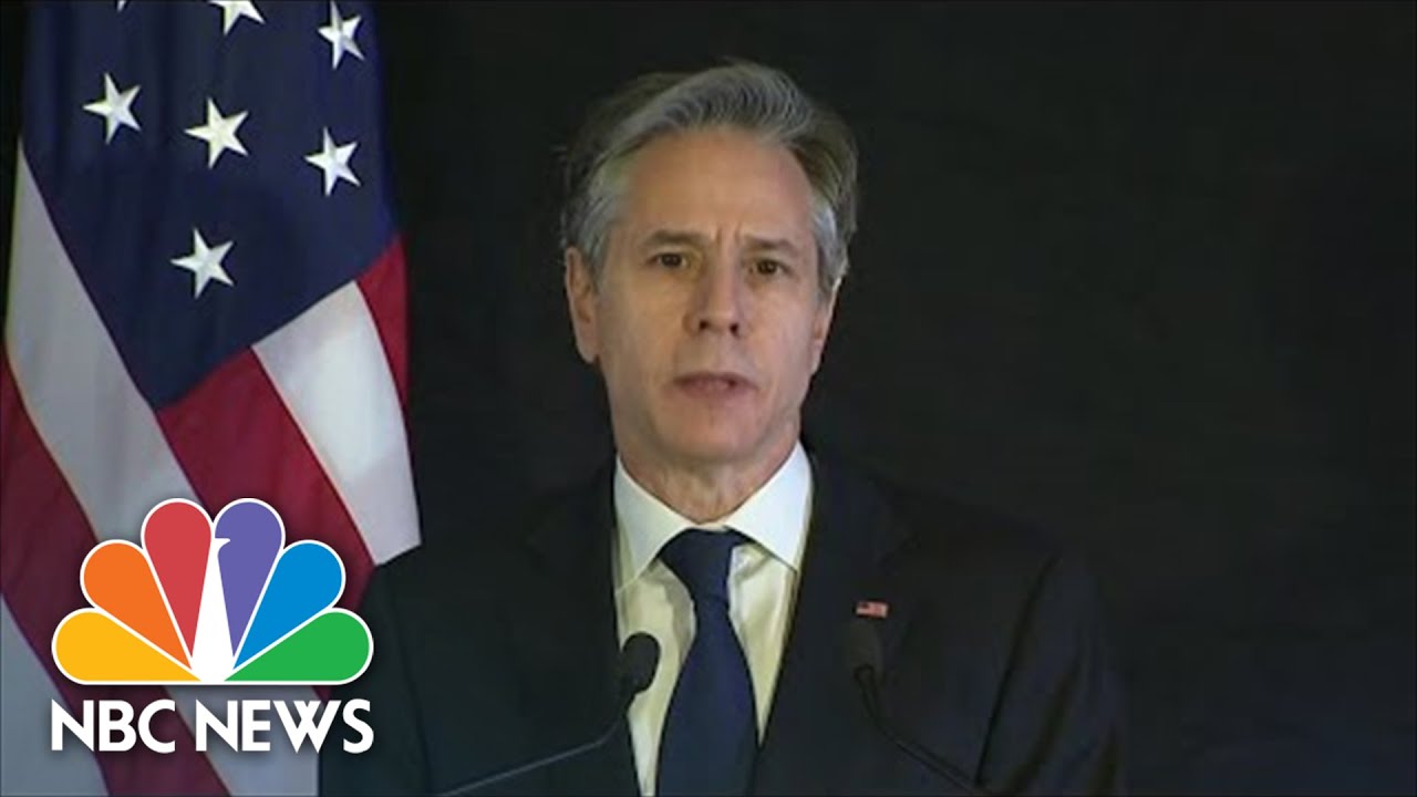 Blinken Meets with Russian Foreign MinisterIn Critical Meeting Over Ukraine