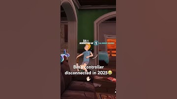 Bro’s controller disconnected in 2025😭✋🏻 #fortnite #gaming #disconnected #funny #viral #fyp