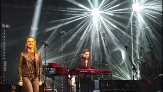 The Classic Rock Show Alone (Heart) 2025 House of Culture Helsinki Finland 