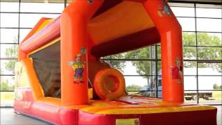 Chรขteau gonflable combo cirque par JB-Inflatables France