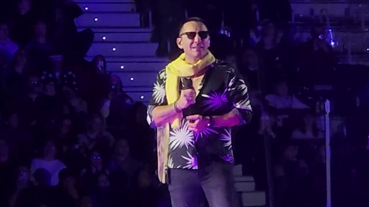 Quel sorriso in volto-Modà-La notte dei romantici tour 
