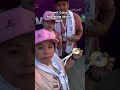 Nagpapawis na may uwi pang pink tumbler ng 1/2M