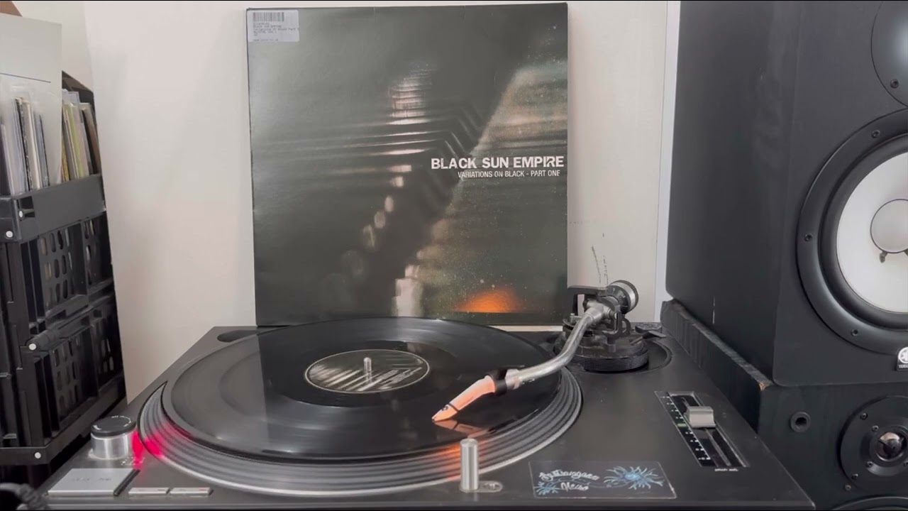 Black Sun Empire - Arrakis (Noisia Remix) // Variations on Black // Blackout Music //BLCKTNL004