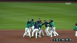 Julio Rodriguez First Career Walkoff wins it versus the Boston Red Sox