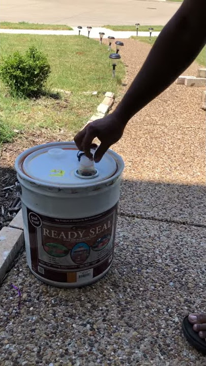 Project Source Bucket Lid Attachment Paint Can Pour Spout (Fits Bucket Size: 5-Gallon)