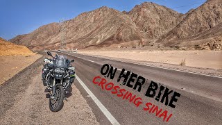 Crossing Sinai Peninsula Solo on a Motorcycle. Difficult Egyptian Border Crossing. EP 45