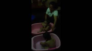 Twin Baby Bathtime