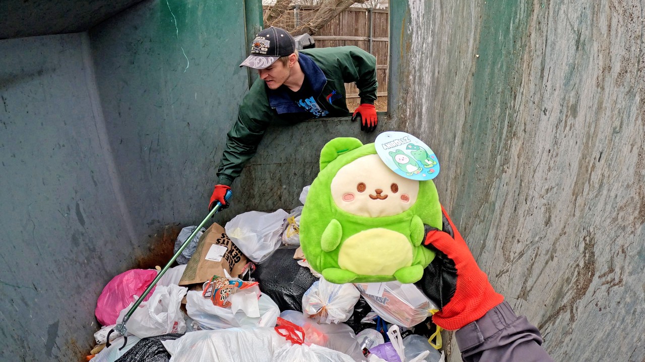 Dumpster Diving at Apartments (Two Days)!