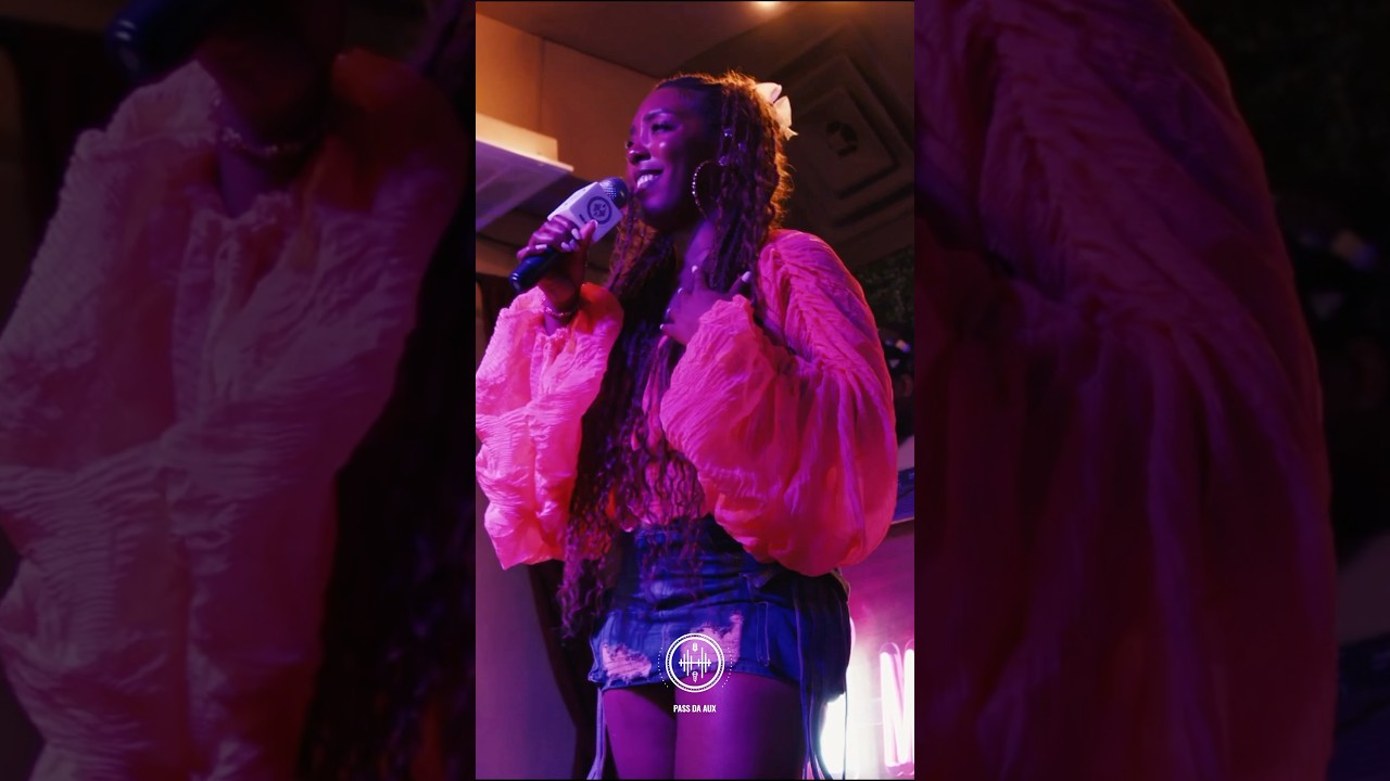 #PassDaAUX (06.22) with: Zay’Marie - “Open” | Who’s Next? 🤘#PDA auf YouTube ansehen #PassDaAUX (06.22) with: Zay’Marie - “Open” | Who’s Next? 🤘#PDA auf YouTube ansehen