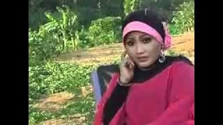 Kupu Kupu Putih. Voc: Aas Rolani