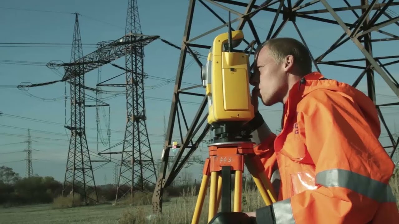 HRDLIČKA "Land surveying in context"