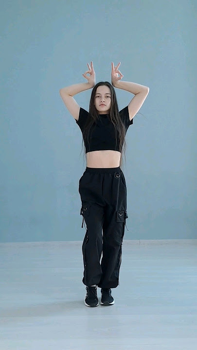 Everglow - Bon Bon Chocolate #kpop #everglow #bonbonchocolate #shorts