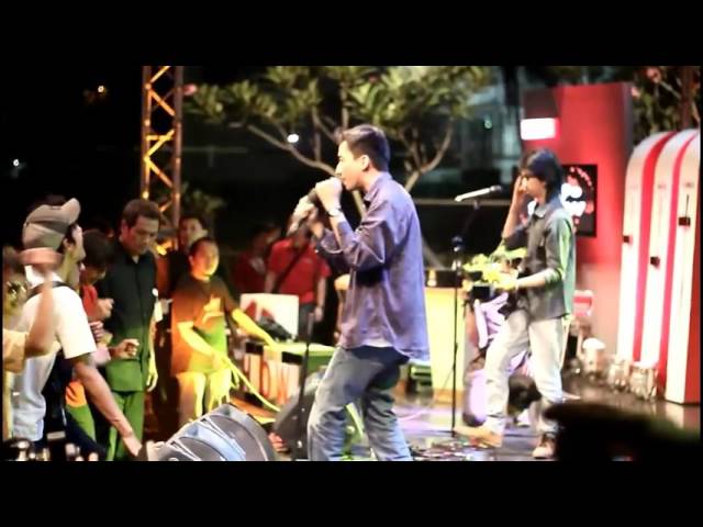 Coffee Reggae Stone - Topeng Monyet (IMANEZ) live @RadioShow TvOne Lirik class=