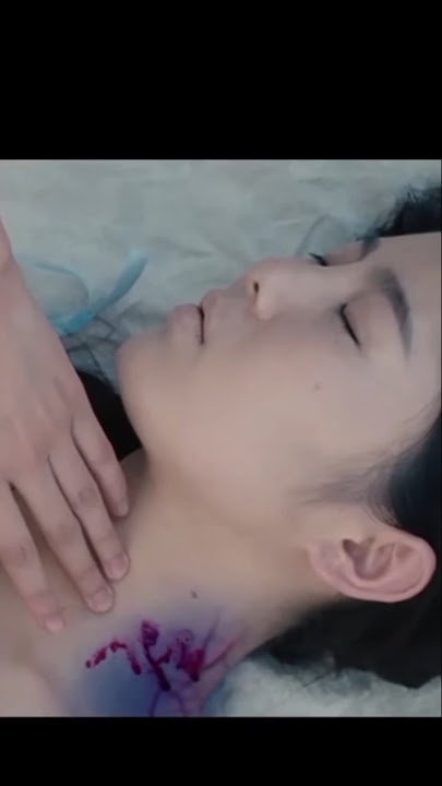 GADIS CANTIK INI JADI KORBAN VAMPIR TAMPAN ||#alurceritafilm #fyp