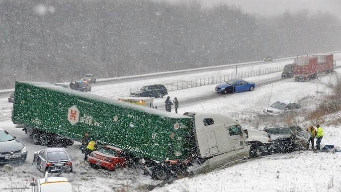 Chaos in Canada Today! Extreme Blizzard Causing Many Major Accident in  Alberta