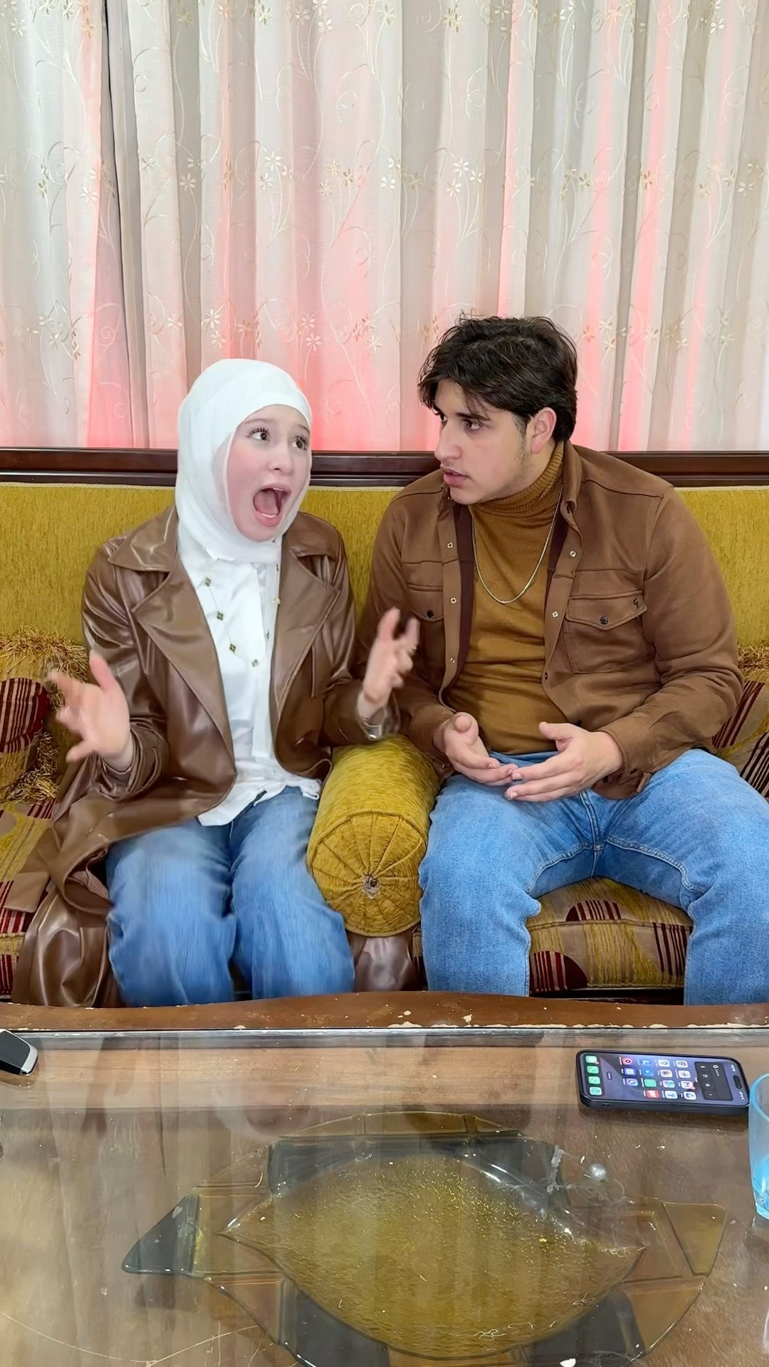 جوزي خلاني صير مختلة عقلياً:?
