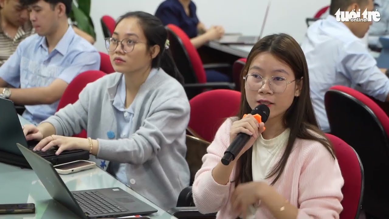 Tuổi Trẻ bồi dưỡng nâng cao năng lực truyền thông cho cán bộ ngành giáo dục