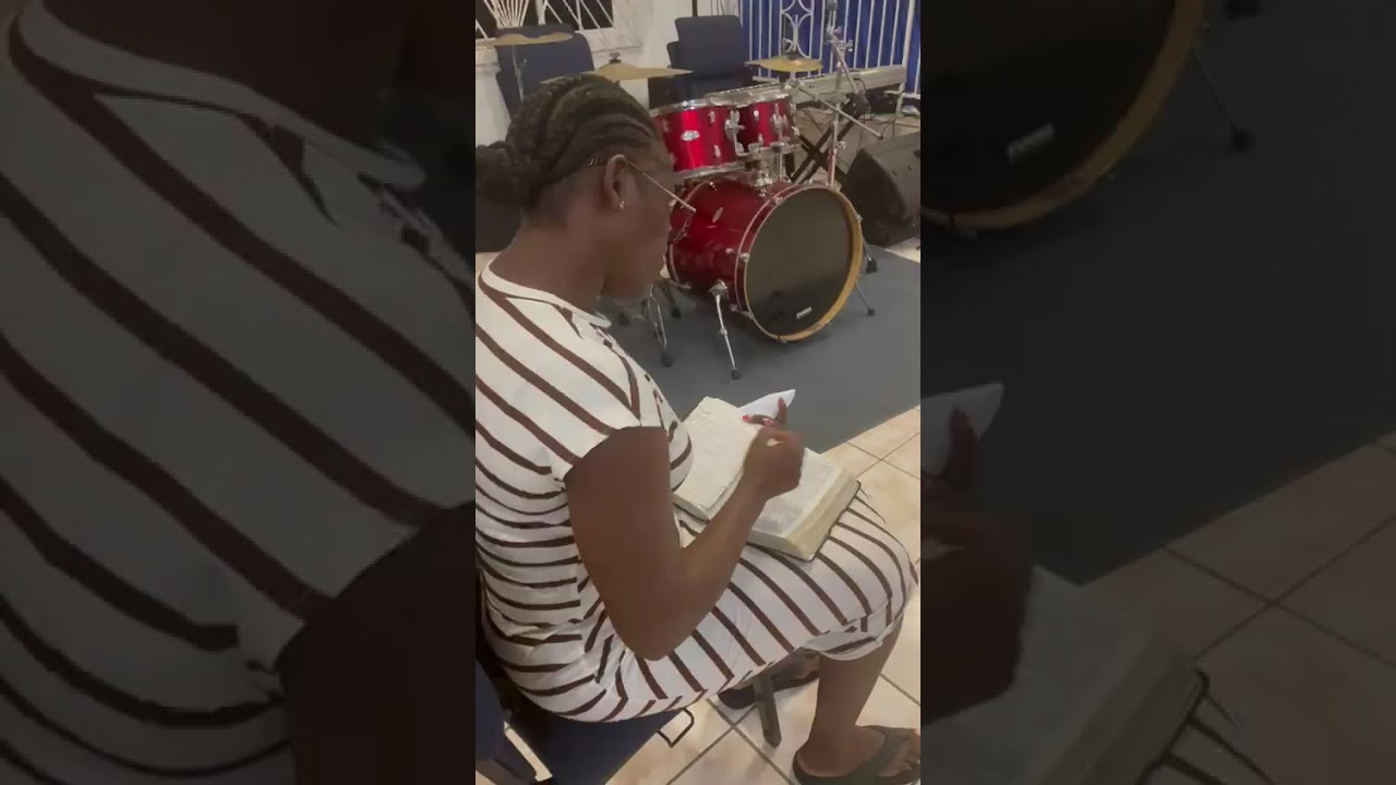 Во мне есть задатки актрисы.