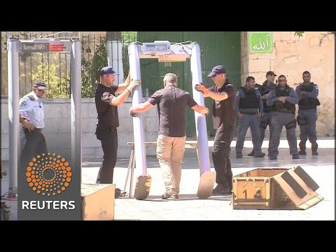 Israel removes metal detectors at al-Aqsa mosque - Israel removes metal detectors at al-Aqsa mosque