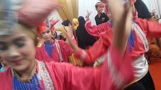 Sanggar Bu'Dewi Sicincin antara Antah iyo antah tido