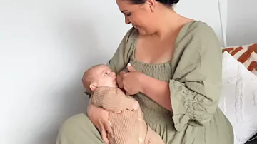 Breastfeeding rich mama | Breastfeeding vlog | #Milk Mommy