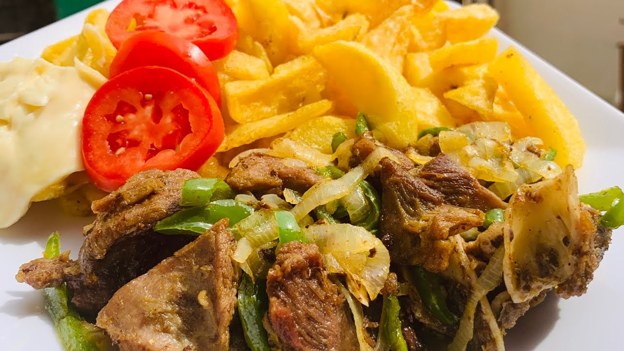 Viande du chèvre  à la lyonnaise delicious 