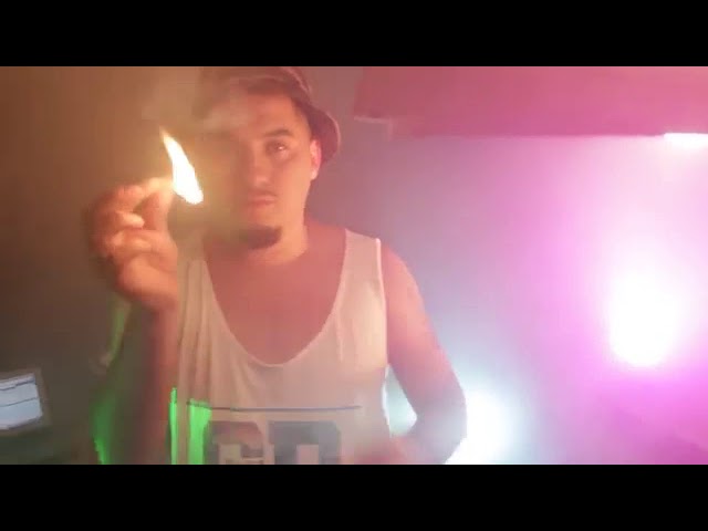 Watch Maestro Yek Ft Chumbeque - Los ParaPelos Prod. Uhveras & YekFilms ( Dedicado a Mexicano777 ) on YouTube Watch Maestro Yek Ft Chumbeque - Los ParaPelos Prod. Uhveras & YekFilms ( Dedicado a Mexicano777 ) on YouTube