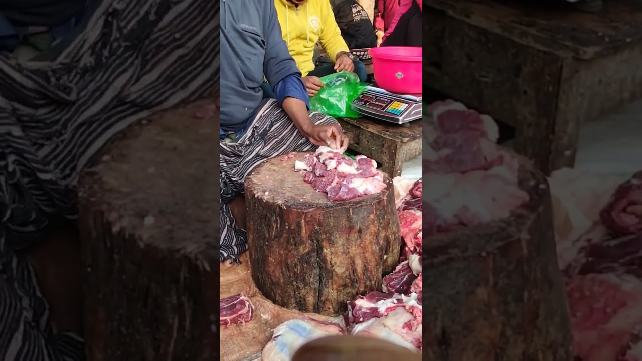 Beef Meat🍖Chopping on Wood