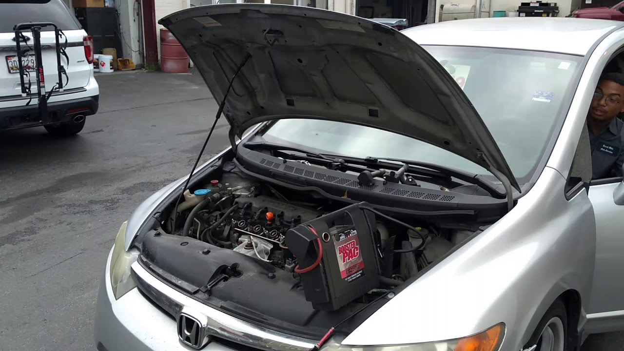 Honda Civic runs into a wave of water with Cold Air Kit - YouTube