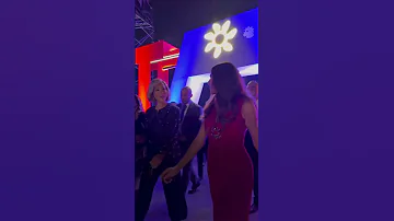السيدة الأولى في إهدن وكاظم يرح ب بها 