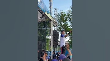 REUNI AKBAR SMAN 3 TASIKMALAYA bersama band GiGi . SMANTITAS