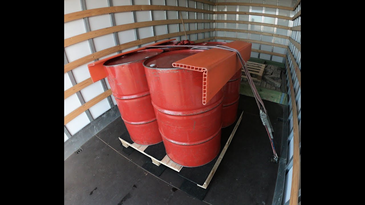 Tecnoconduite 2000 : Arrimage 4 fûts sur palette