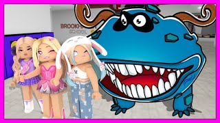 MAVİ CANAVAR PEŞİMİZDE 😱 ROBLOX GRIMMY STORY! KÜBRA NİSA