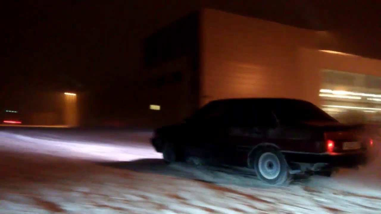 Зимний дрифт Лада 2199 - YouTube