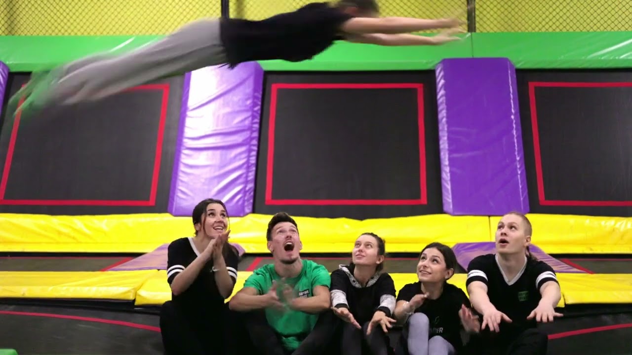 Professional Gymnast Acro Jump | Jumping House