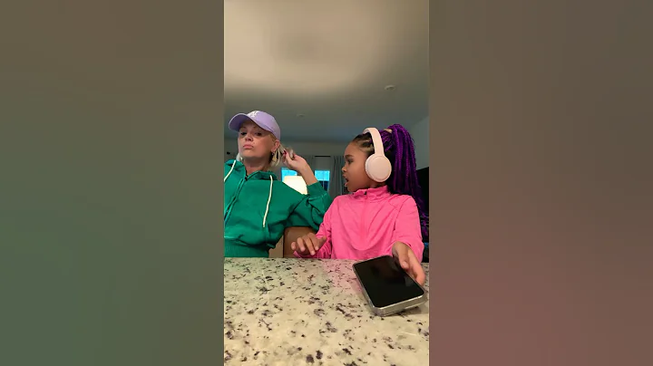 Man guess what I want?🤔 #funny #scarlettandtiania #trend