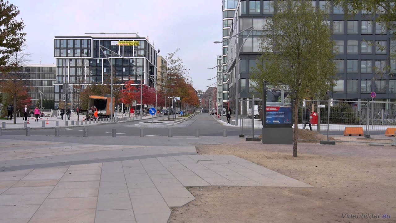 Hamburg, HafenCity, Blick auf Großen Grasbrook, Full HD (1080p) Videobild