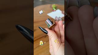 Making a bookshelf for a miniature tree house 🧝‍♀️📚✨ #miniature #miniatures #dollhouse #tiny #art