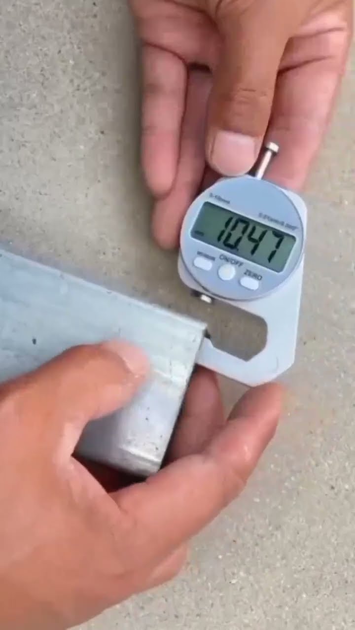This digital thickness measurement gauge tool is the perfect addition to any workshop.