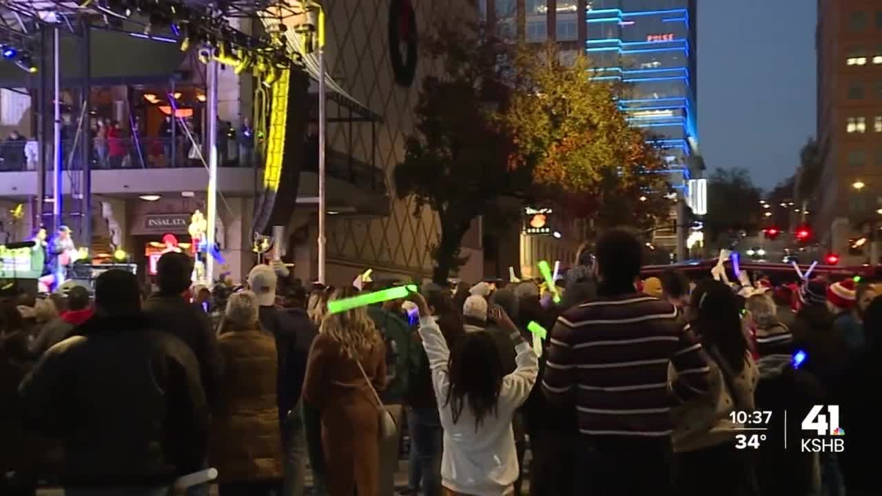 Plaza Lighting Ceremony shines light on future of Country Club Plaza