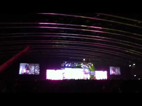 G.E.M.鄧紫棋-寂寞星球的玫瑰@新城國語力頒獎典禮 2011