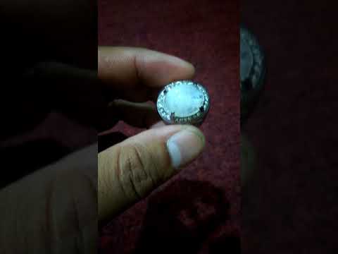 BATU MOONSTONE BIDURI BULAN RUBY CAT EYE CHRYSOBERYL GARNET | JAKARTA GEMSTONES MARKET (INDONESIA). 