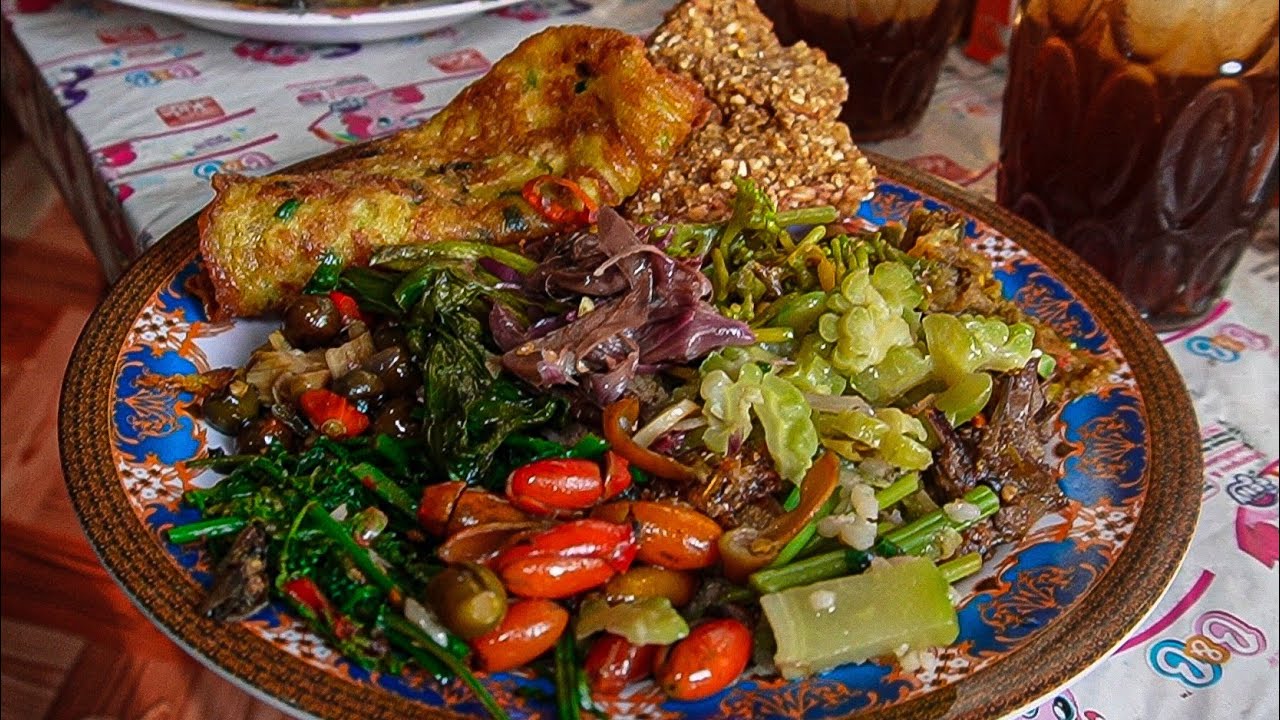 SEMUA SAYUR DI JAWA TIMUR ADA DISINI, SAMPAI ADA 20 SAYUR DALAM 1 PIRING