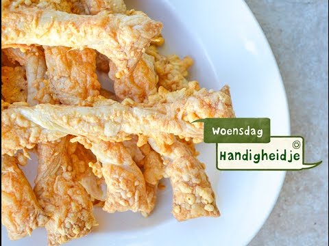 Video: Hoe Kaasstengels Te Koken