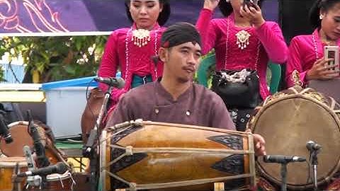 Klenengan Campursari gayeng menyambut tamu