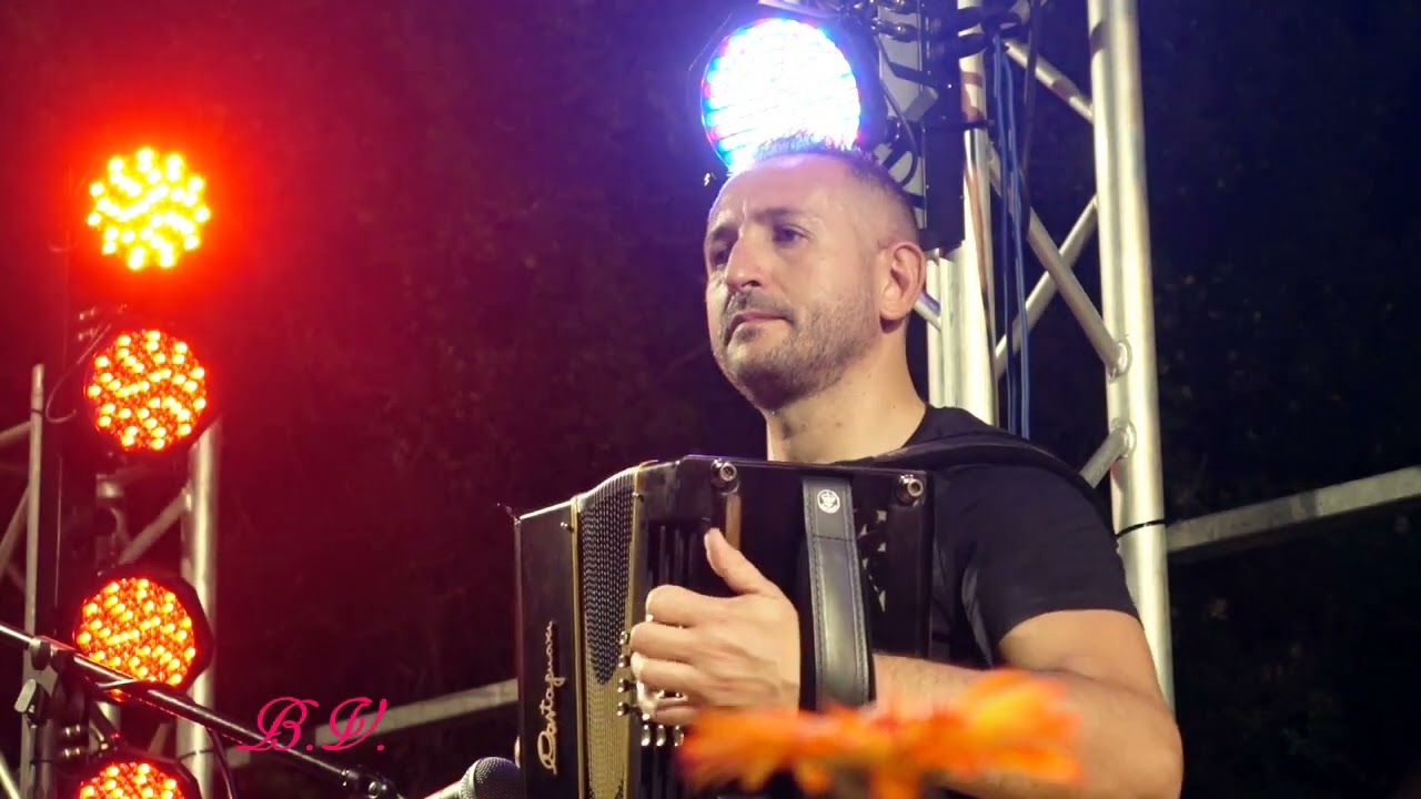 Peppino Bande fine serata con pass'e trese passu torrau e logudoresa